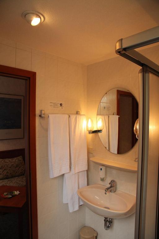 Ackfeld Hotel-Restaurant Bueren  Δωμάτιο φωτογραφία