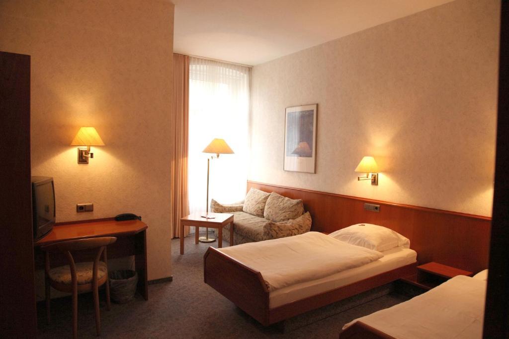 Ackfeld Hotel-Restaurant Bueren  Δωμάτιο φωτογραφία